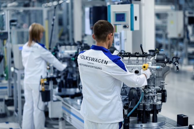 Volkswagen запустил выпуск двигателей в России